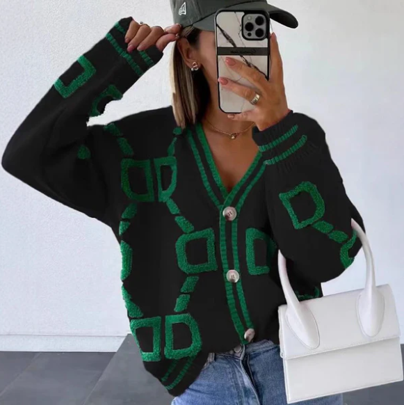 Women's Buttoned V-neck knitted cardigan